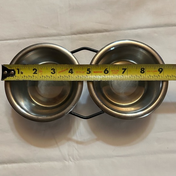 Small Holder with Bowls - Picture 2 of 9